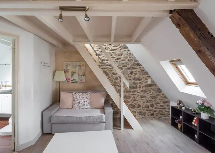 Le Ruellan Charmant Duplex Proche Plage
